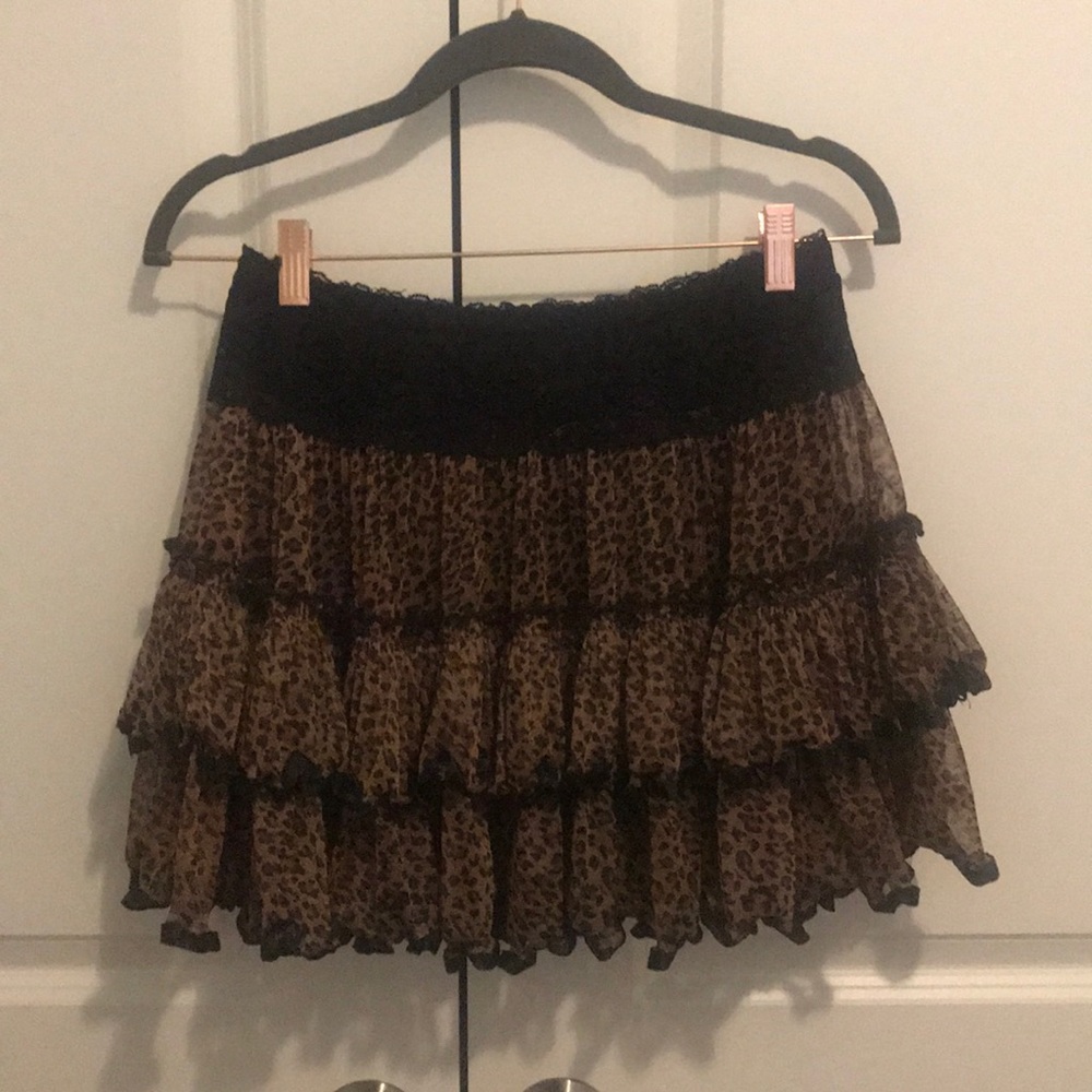 Lace ruffle leopard skirt
